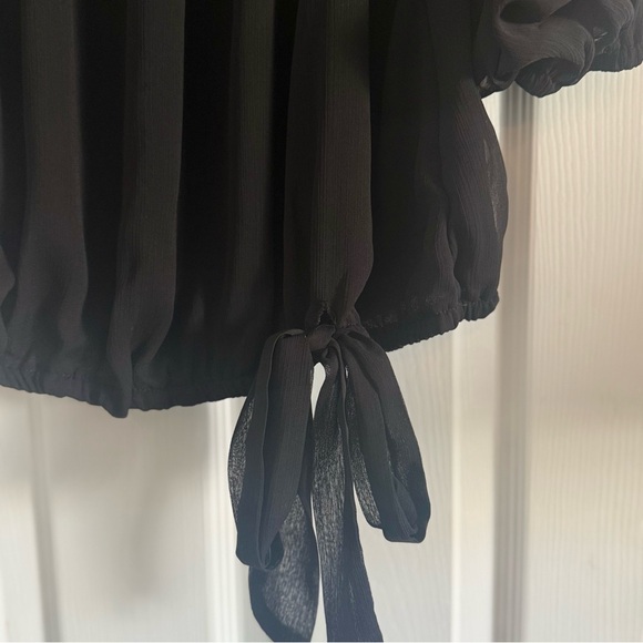 Vince Camuto Ruffle Sleeve Tie Waist Blouse - Picture 8 of 12